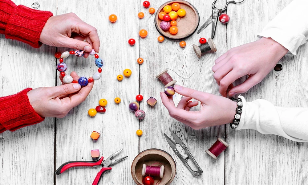 4 Hands-On Workshops Worth Trying for Weekend Downtime